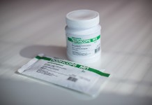 Применение полисорба для борьбы с прыщами